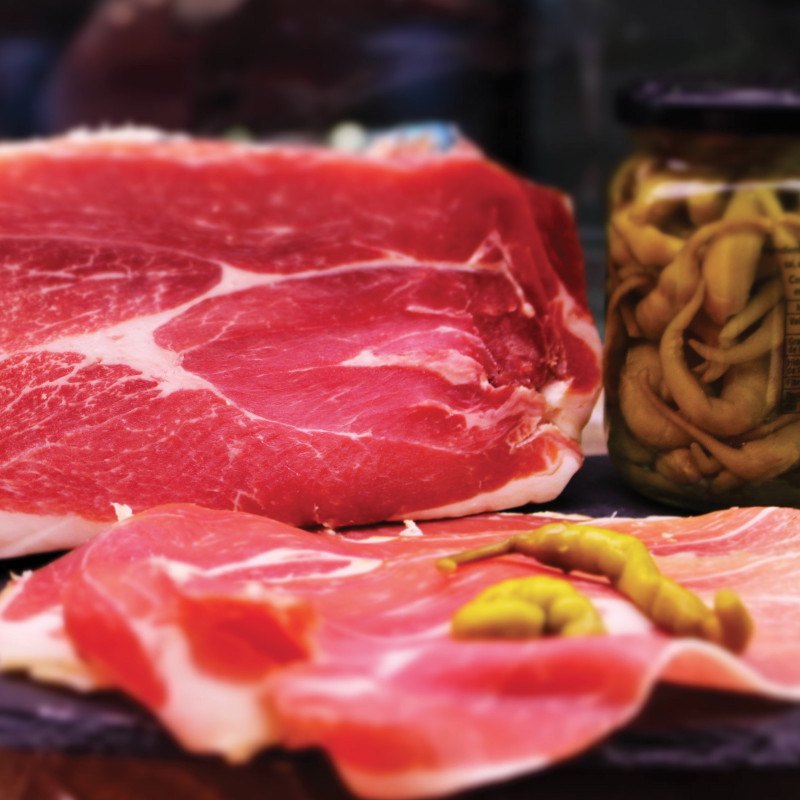 Jambon de Bayonne tranché avec guindillas